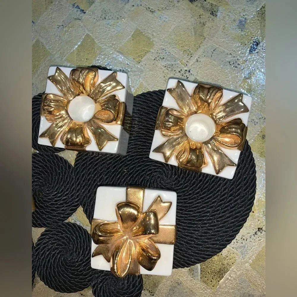 Mikasa‎ Holiday Elegance Porcelain Candle Holders/Trinket Box